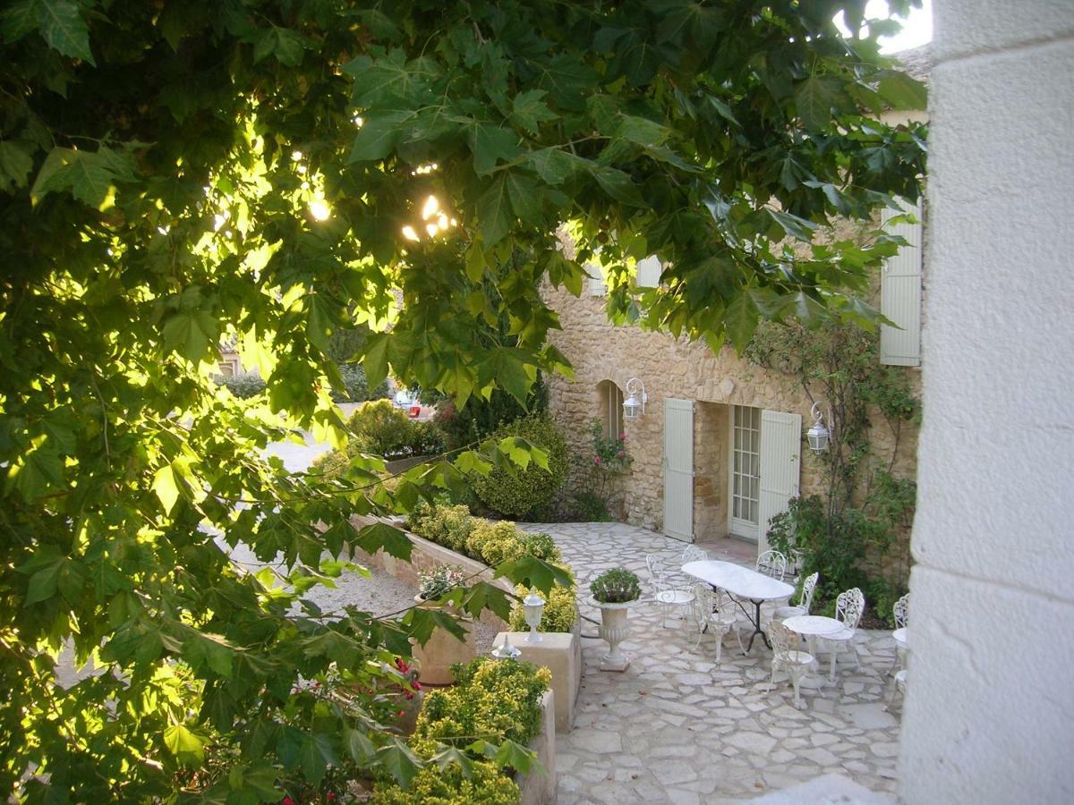 Les Taillades Les Chambres Des Taillades מראה חיצוני תמונה