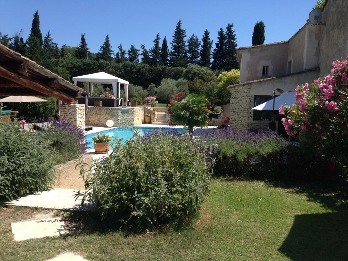 Les Taillades Les Chambres Des Taillades מראה חיצוני תמונה